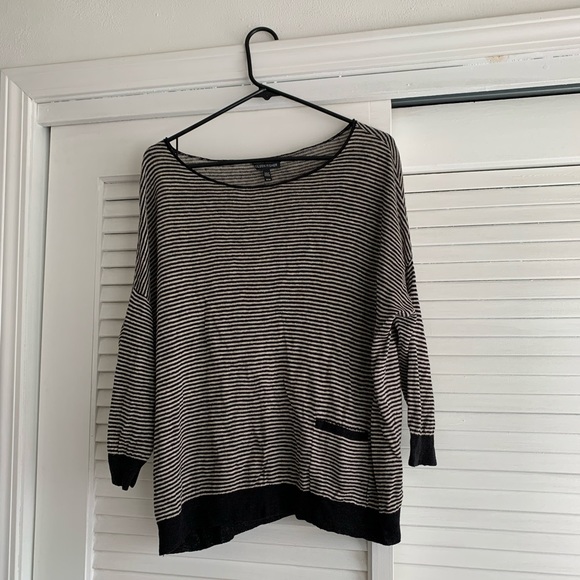SOLD.  Eileen Fisher Top - Picture 1 of 3